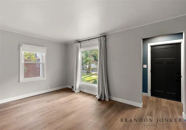 Photo 2 of Single family home for sale at 2417 Brooklyn Ave Se, Grand Rapids, MI 49507 | MLS# 65026039500 | Listing updated on 2026-09-18