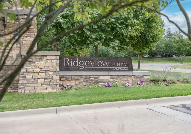 Listing Photo 2 - Condo for sale in building located at 42905 Cardinal Wy, Novi, MI 48375 - Unit #