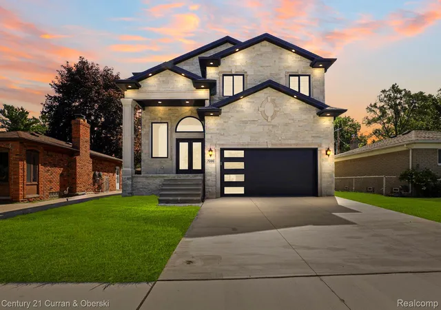 Photo 1 of Single family home for sale at 7086 Centralia St, Dearborn Heights, MI 48127 | MLS# 20261059592 | Listing updated on 2026-08-16
