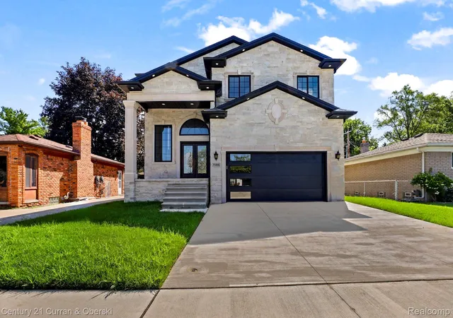 Photo 2 of Single family home for sale at 7086 Centralia St, Dearborn Heights, MI 48127 | MLS# 20261059592 | Listing updated on 2026-08-16