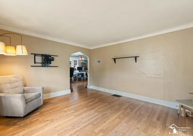 Photo 5 of Single family home for sale at 605 Giles Ave, Blissfield, MI 49228 | MLS# 57050216742 | Listing updated on 2026-08-21