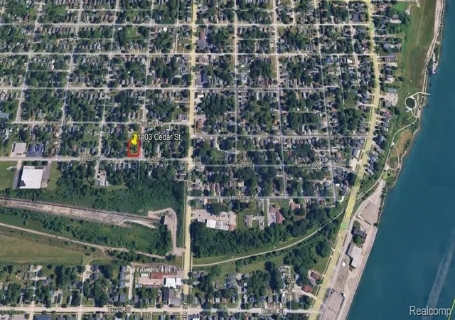 4th image of 1103 Cedar St, Port Huron, MI 48060 | MLS# 20261059597