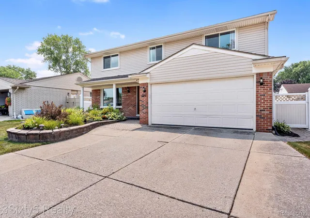 Photo 1 of Sale Pending at 20437 Bourassa Ave, Brownstown Twp, MI 48183 | MLS# 20261059601 | Listing updated on 2026-08-12