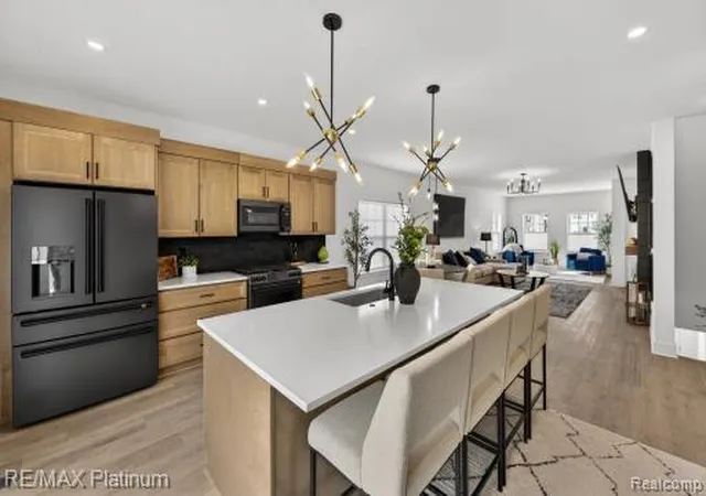 Photo 3 of Condo for sale at 1666 Pinecroft Ln, Howell, MI 48855 | MLS# 20261059619 | Listing updated on 2026-09-03