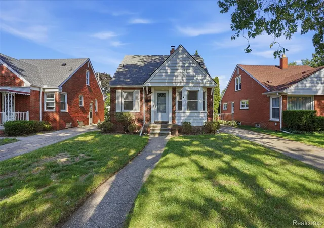 Photo 1 of Single family home for sale at 2204 N Franklin St, Dearborn, MI 48128 | MLS# 20261059620 | Listing updated on 2026-07-31