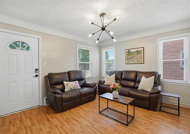 Photo 4 of Single family home for sale at 2204 N Franklin St, Dearborn, MI 48128 | MLS# 20261059620 | Listing updated on 2026-07-31