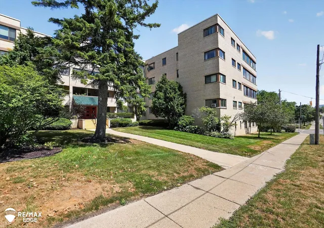 2nd image of 915 E Court St, Flint, MI 48503 | MLS# 5050216751