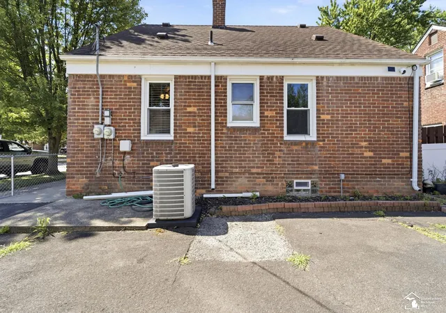 Photo 3 of Single family home for sale at 13012 Cherry St, Southgate, MI 48195 | MLS# 57050216757 | Listing updated on 2026-09-08
