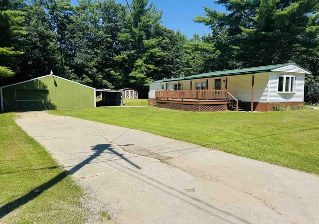 1st image of 118 Maple St, Fife Lake, MI 49633 | MLS# 78080071727
