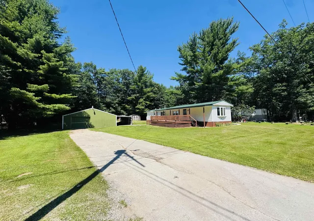 2nd image of 118 Maple St, Fife Lake, MI 49633 | MLS# 78080071727