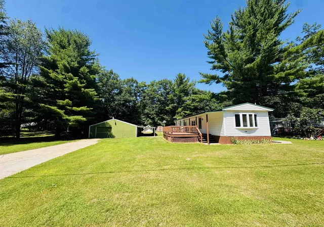 3rd image of 118 Maple St, Fife Lake, MI 49633 | MLS# 78080071727