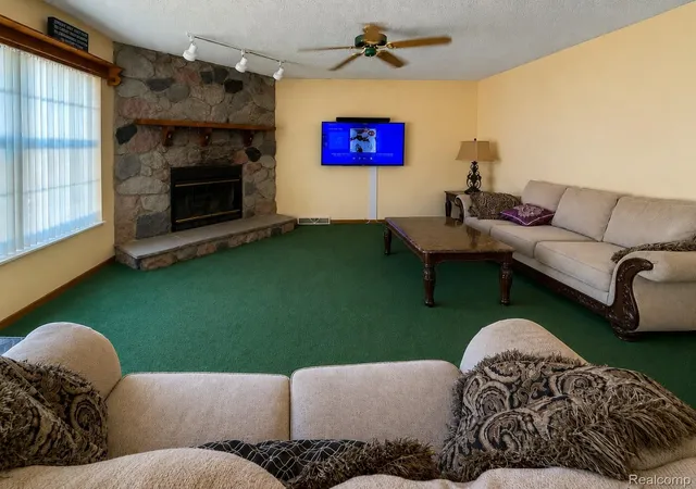 4th image of 6968 Liberty Ln, Van Buren Township, MI 48111 | MLS# 20261059633