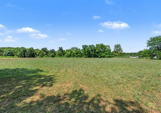 31st image of 1744 Lincoln Rd, Allegan, MI 49010 | MLS# 66026039557