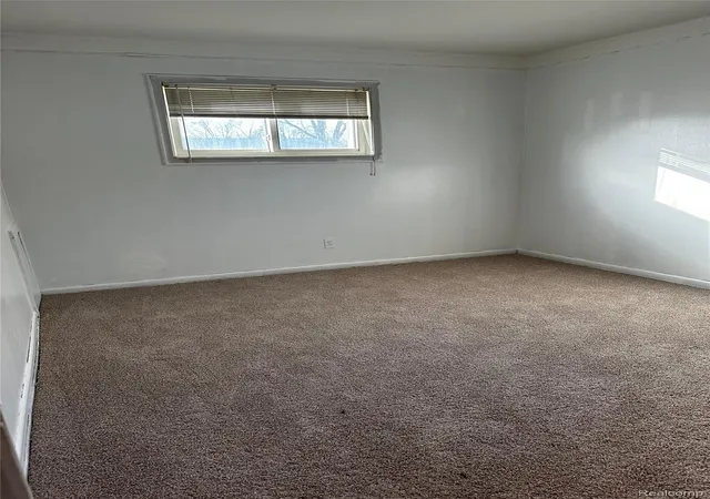 5th image of 21726 Eastwood Ct, Warren, MI 48089 | MLS# 20261059639