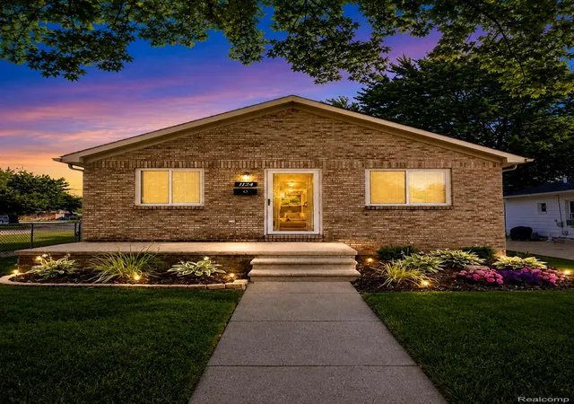 Photo 1 of Single family home for sale at 11124 Essex Ave, Warren, MI 48089 | MLS# 20261059642 | Listing updated on 2026-09-13