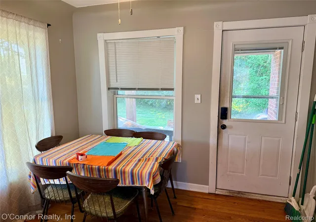 4th image of 2604 Gratiot Blvd, Marysville, MI 48040 | MLS# 20261059646