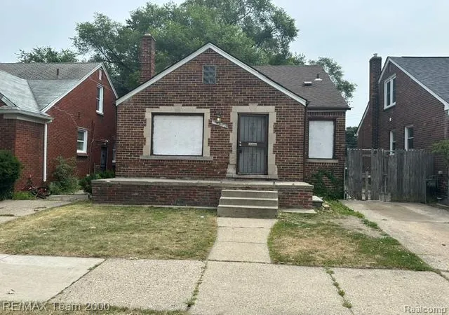 1st image of 19332 Waltham St, Detroit, MI 48205 | MLS# 20261059648