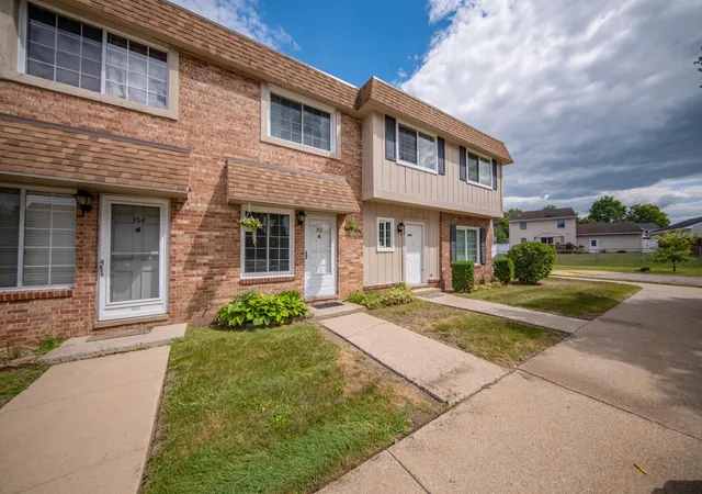 1st image of 352 Riverbend Dr, Milan, MI 48160 | MLS# 81026039577