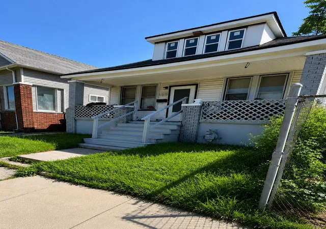 1st image of 13946 Arlington St, Hamtramck, MI 48212 | MLS# 81026039580