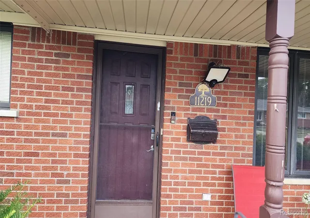 image of 11219 Hanover Dr, Warren, MI 48093 | MLS# 20261059651
