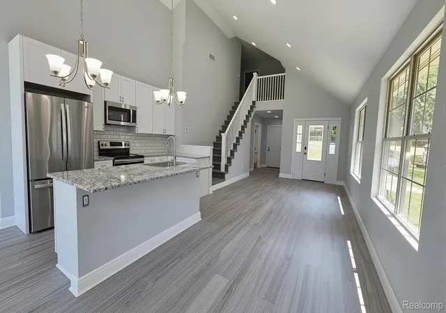 Photo 4 of Single family home for sale at 9170 River Valley Rd, Brighton, MI 48116 | MLS# 20261059652 | Listing updated on 2026-08-21