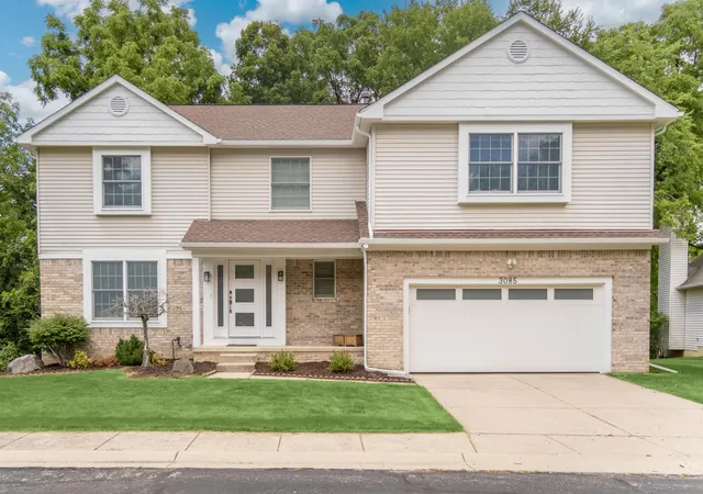 2nd image of 3085 N Foxridge Ct, Ann Arbor, MI 48105 | MLS# 81026039581