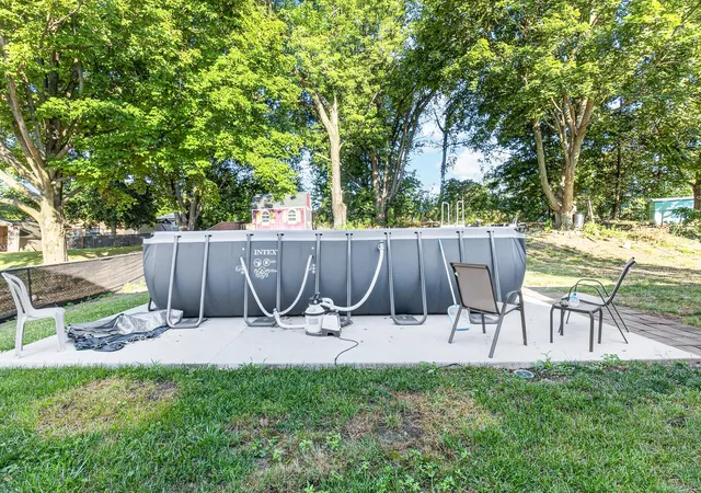 38th image of 145 Lincolnwood Dr, Battle Creek, MI 49015 | MLS# 64026039593