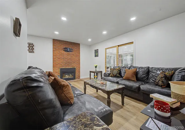 Photo 3 of Single family home for sale at 37091 Gilchrist St, Westland, MI 48186 | MLS# 20261059661 | Listing updated on 2026-07-31
