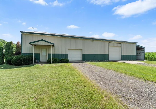 Photo 1 of Single family home for sale at 64700 M 40, Jones, MI 49061 | MLS# 69026039594 | Listing updated on 2026-08-26