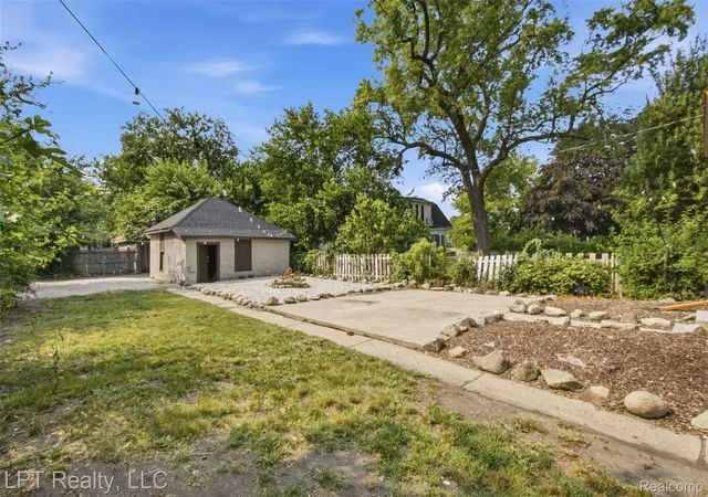 29th image of 98 Massachusetts St, Highland Park, MI 48203 | MLS# 20261059662