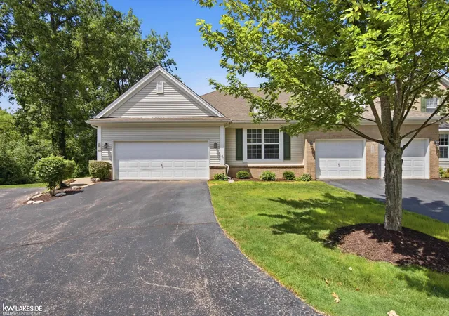 1st image of 5721 Pinecroft Ct, Clarkston, MI 48346 | MLS# 58050216794