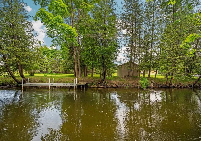 5th image of 121 South St, Bellaire, MI 49615 | MLS# 78080071740