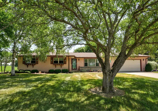1st image of 11248 Roedel Rd, Frankenmuth, MI 48734 | MLS# 61050216800