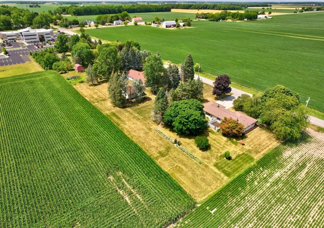 54th image of 11248 Roedel Rd, Frankenmuth, MI 48734 | MLS# 61050216800