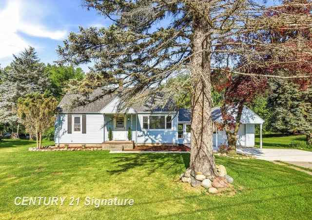 2nd image of 1449 Midland Rd, Saginaw, MI 48638 | MLS# 61050216802