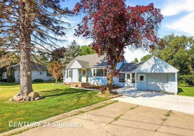 47th image of 1449 Midland Rd, Saginaw, MI 48638 | MLS# 61050216802