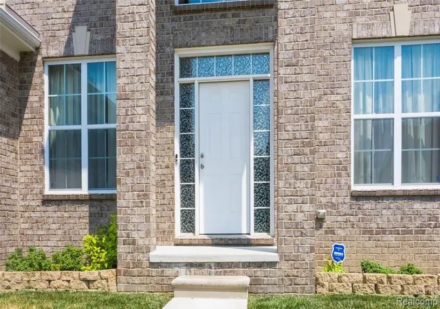 image of 5181 Trailwood Lane Lane, Warren, MI 48092 | MLS# 20261059677