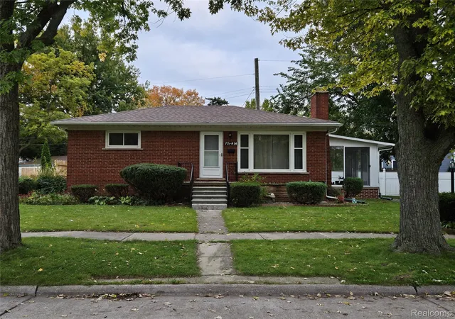Photo 1 of Sale Pending at 721 North Dr, Wyandotte, MI 48192 | MLS# 20261059684 | Listing updated on 2026-09-08