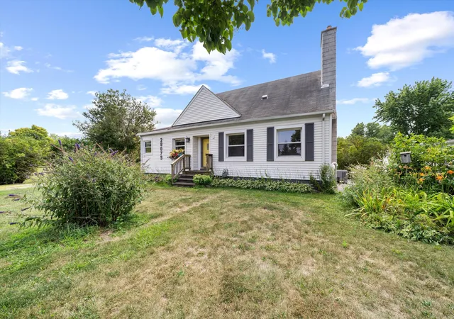 3rd image of 28079 Goddard Rd, Romulus, MI 48174 | MLS# 81026039618