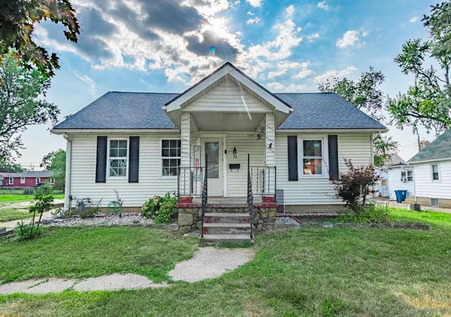 1st image of 33 N 22nd St N, Battle Creek, MI 49015 | MLS# 64026039623