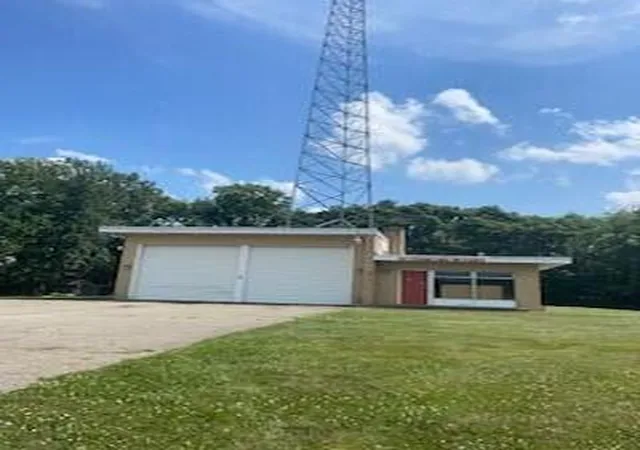 1st image of 8890 D Dr N, Battle Creek, MI 49014 | MLS# 64026039621