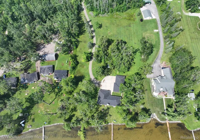 Photo 4 of Single family home for sale at 3230 W Burt Lake Rd, Brutus, MI 49716 | MLS# 20261059692 | Listing updated on 2026-08-18