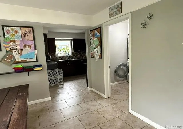 5th image of 32118 Cambridge St, Garden City, MI 48135 | MLS# 20261059693