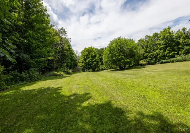 4th image of 15265 Rome Rd, Manitou Beach, MI 49253 | MLS# 56050216810