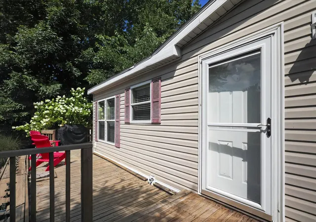 Photo 4 of Single family home for sale at 8000 Warren Woods Rd #100, Three Oaks, MI 49128 | MLS# 69026039625 | Listing updated on 2026-09-17