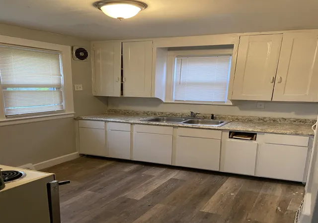 4th image of 11907 Laing St, Detroit, MI 48224 | MLS# 5050216812