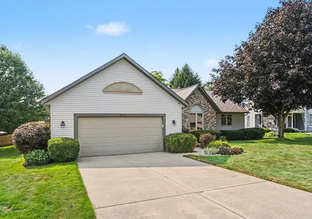 2nd image of 4455 Bridgeville Ct, Hudsonville, MI 49426 | MLS# 65026039629