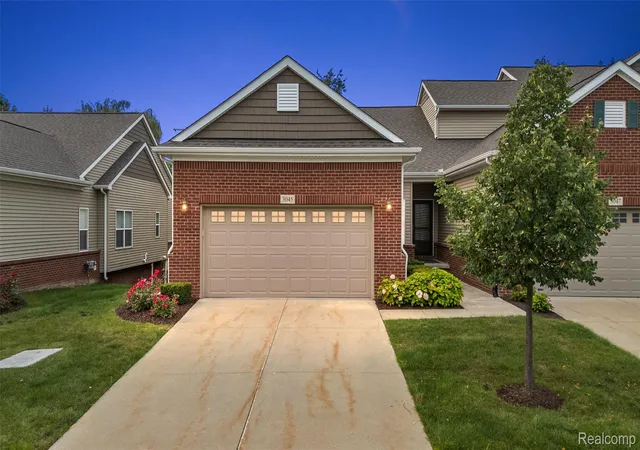 4th image of 3045 Bridgewater Rd #5, Auburn Hills, MI 48326 | MLS# 20261059700