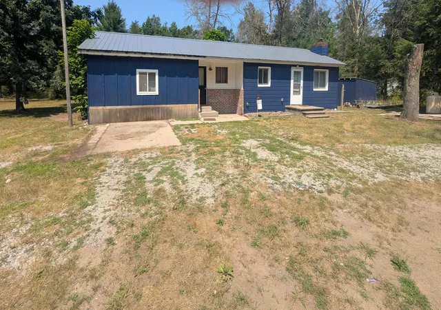 1st image of 4136 W 32nd St, Baldwin, MI 49304 | MLS# 67026039645