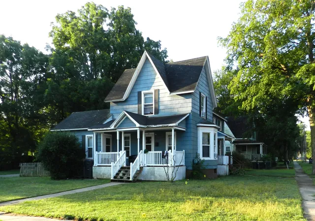 2nd image of 115 W Cass St, Bangor, MI 49013 | MLS# 69026039656